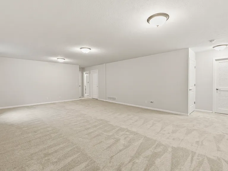 7308 N 167th Ave — Photo 34