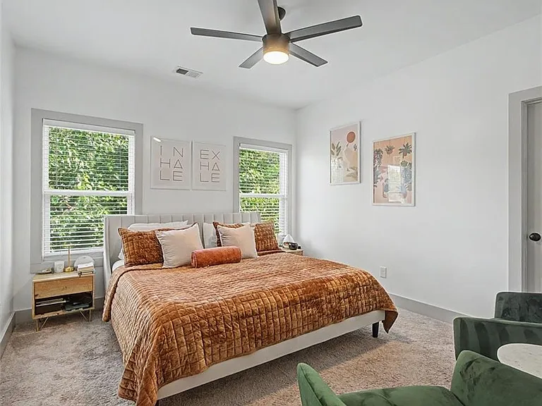 1196 Wylie St SE — Photo 15