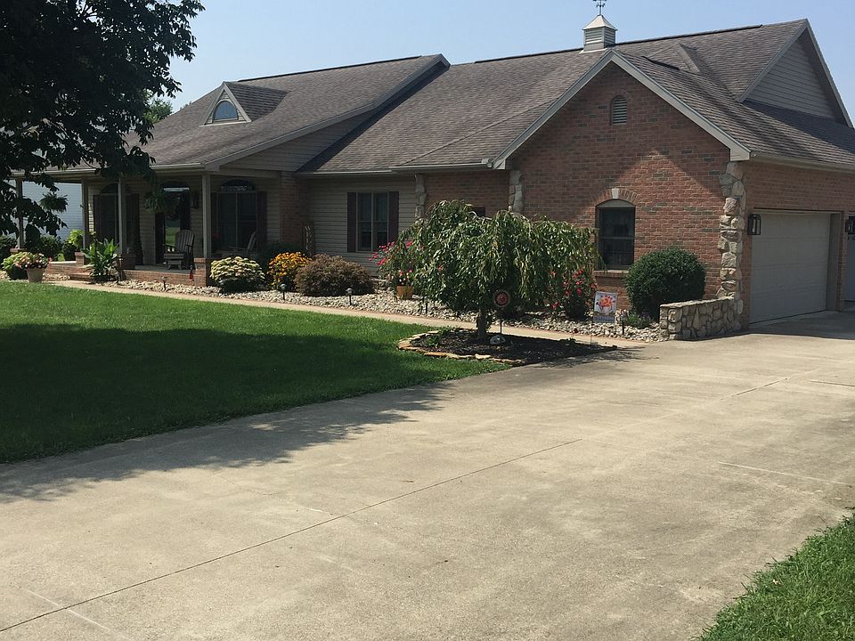 1st image of 30 Heather Dr