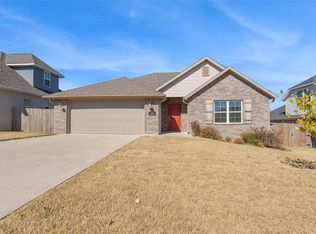 5904 SW Peaceful Ave, Bentonville, AR 72713