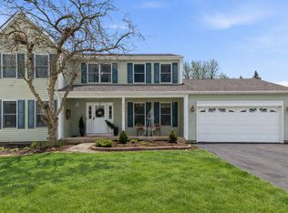 2001 Madison Ave, Gurnee, IL 60031