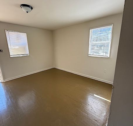 4th image of 363 N Hollywood St