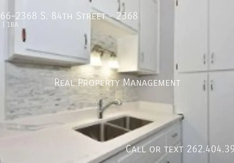 2366-2368 S 84th St #2368 — Photo 7