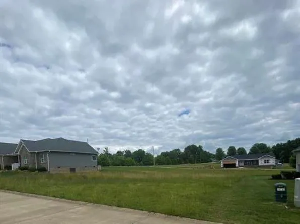 Armour Ln, Ona, WV 25545