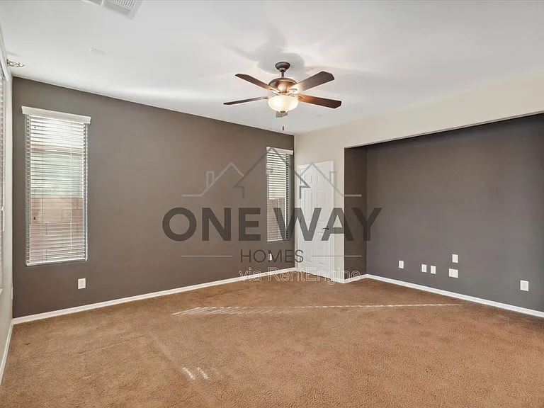 18815 E Swan Dr — Photo 12