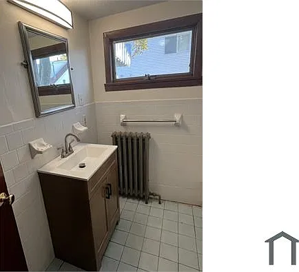 54A Pleasant St #1 — Photo 2