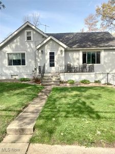 378 5th St NE, Barberton, OH, 44203