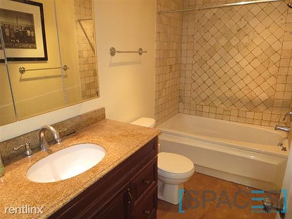 4th image of 3712 N Janssen Ave APT Bsmt