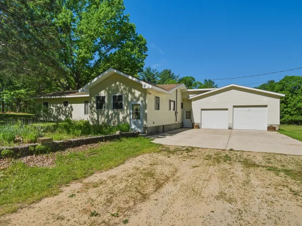 1925 175th Ave, Morley, MI 49336