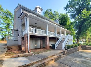 128 Brook Cir SE, Marietta, GA 30060