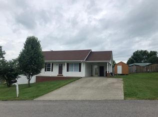 90 Cardinal Cir, Lancaster, KY 40444