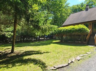 15 Estates Dr, Lake Harmony, PA