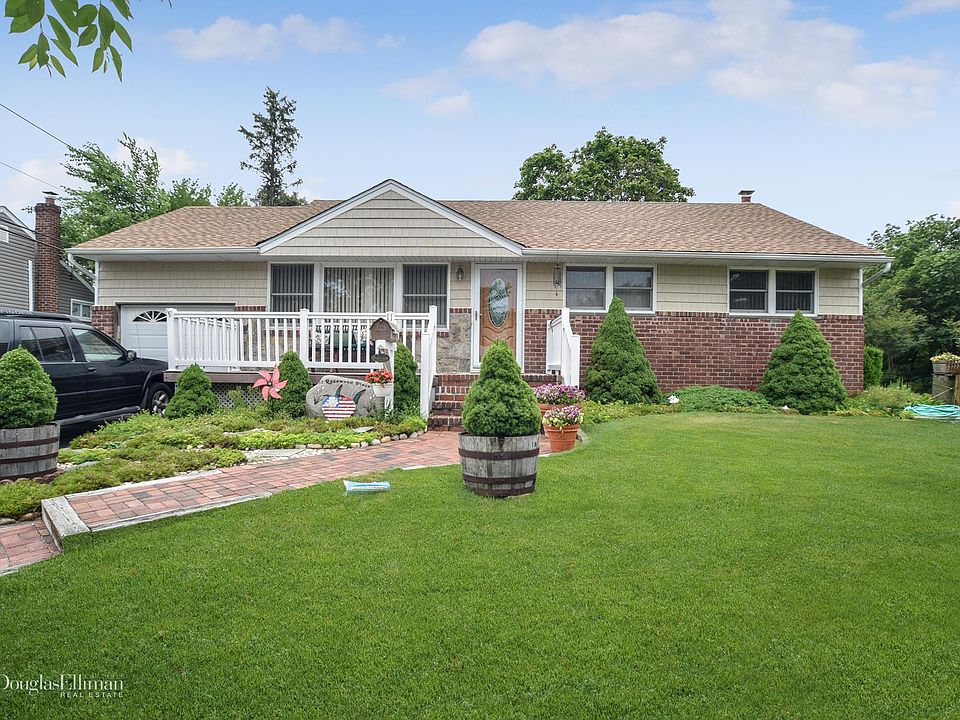 1st image of 11 Rosewood Pl