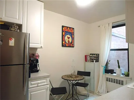 Rented by I & I New York | media 8