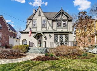 3855 Homewood Rd, Cincinnati, OH 45227