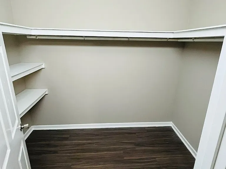 Unit Photo