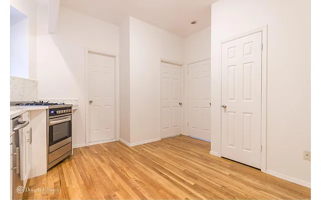 Rented by Douglas Elliman | media 18
