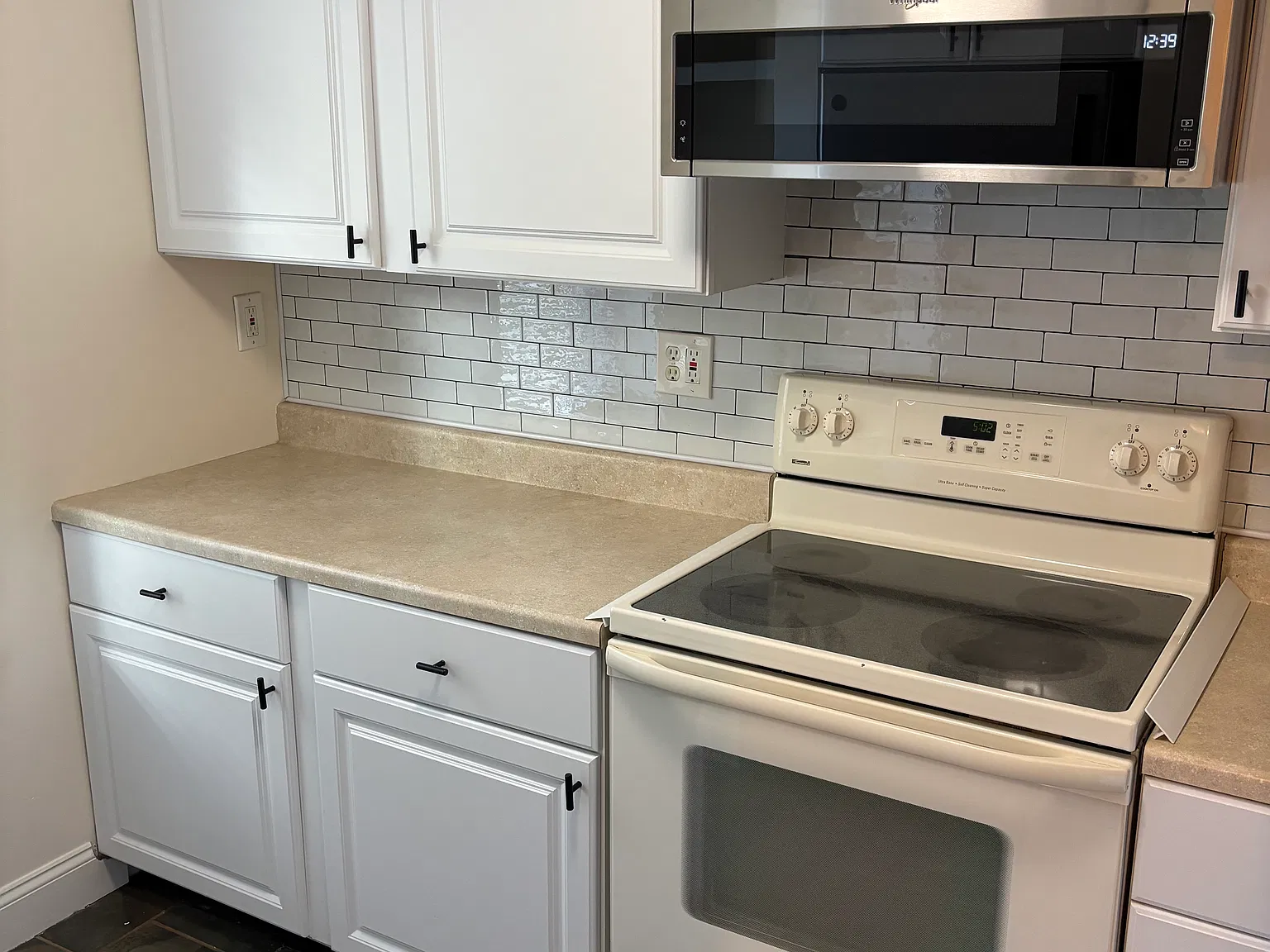 2 bed, 930 sqft, $1,625 — Photo 4
