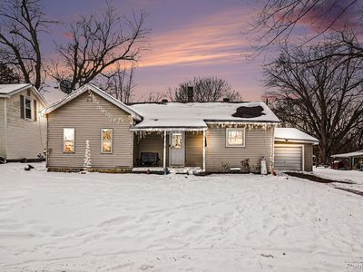 6823 Monroe St, North Branch, MI, 48461