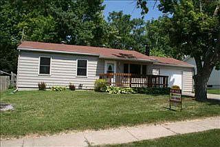 1st image of 7657 S 41st St