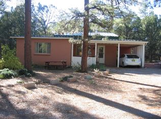 8 Kuhn Dr, Tijeras, NM 87059