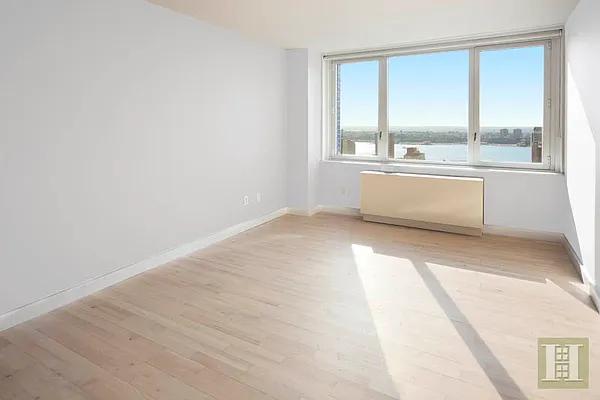 Sold by Halstead Real Estate | media 9