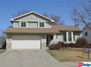 2604 Alberta Ave, Bellevue, NE 68147