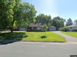 9425 3rd Ave S, Bloomington, MN 55420