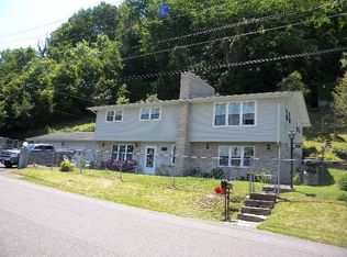 232 Purcell Rd, Richlands, VA 24641