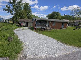 37 Erwin St, Clayton, GA 30525