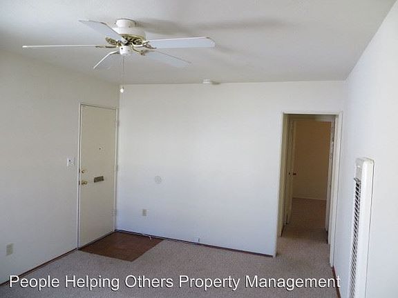 3rd image of 1252 Grand Ave