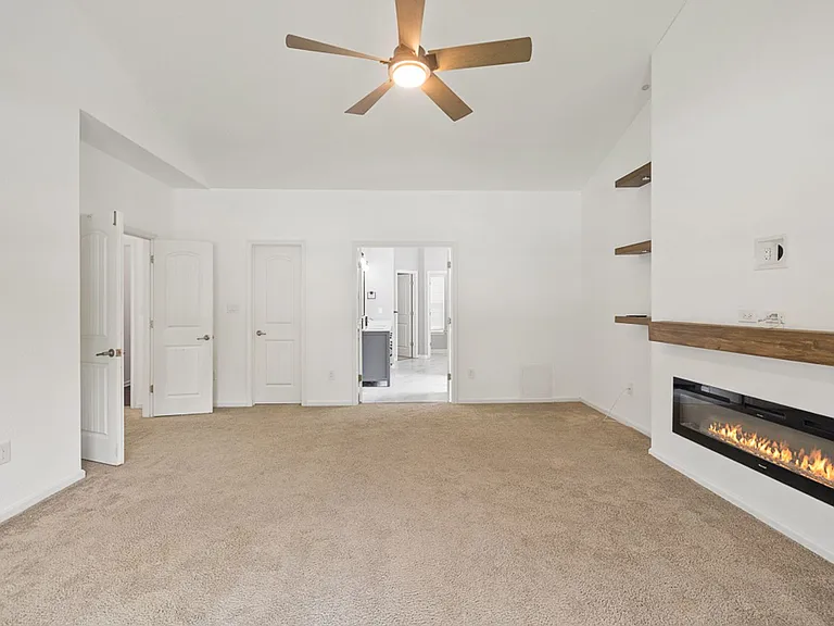 721 Tyler Way — Photo 25