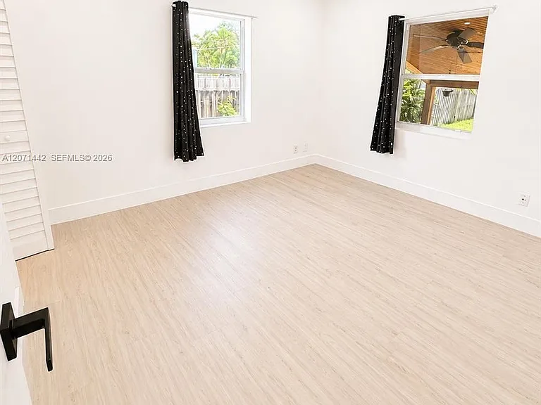 1508 Funston St — Photo 19
