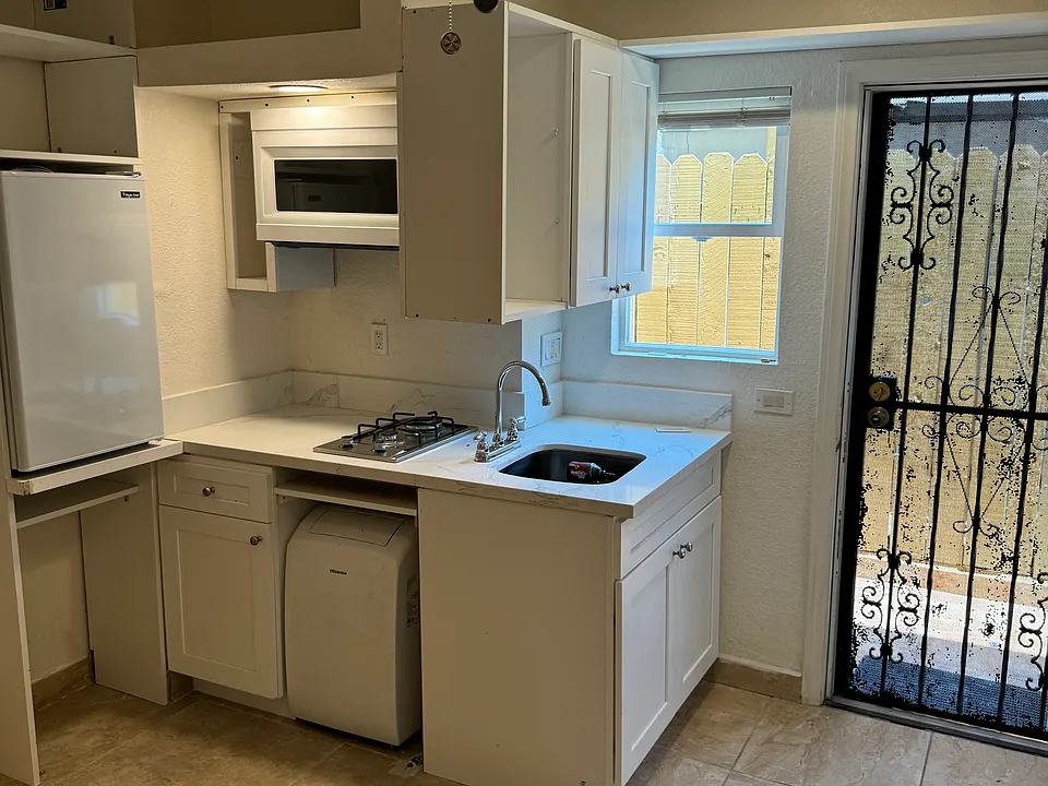 3122 El Cajon Blvd #6