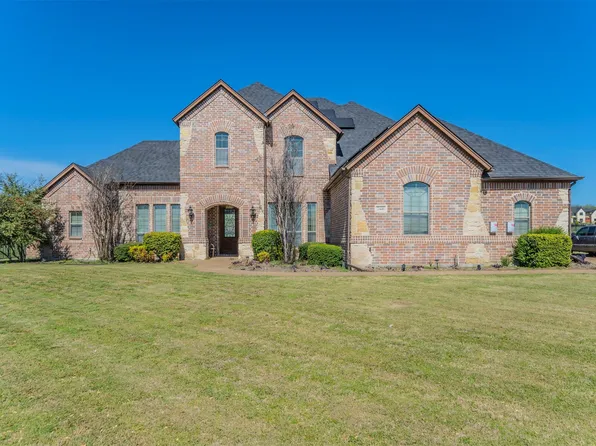 2441 Sweeping Meadows Ln, Cedar Hill, TX 75104