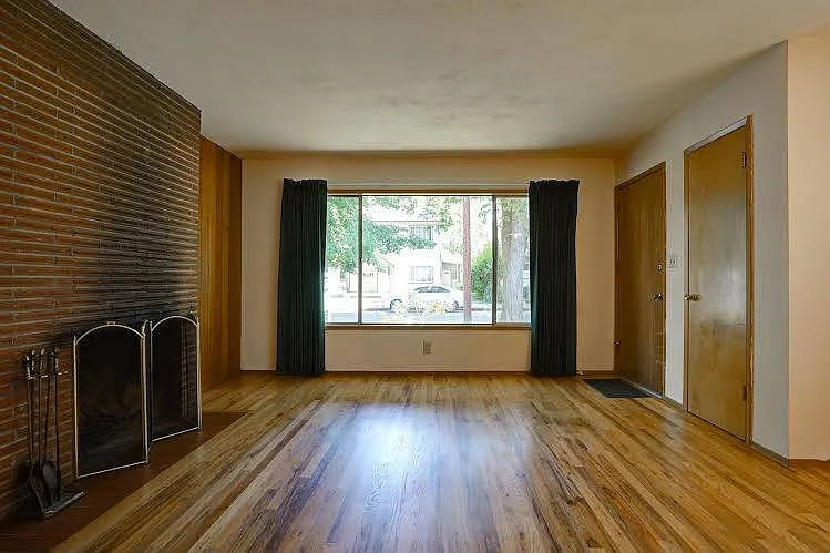 208 NW 11th St #208 — Photo 7