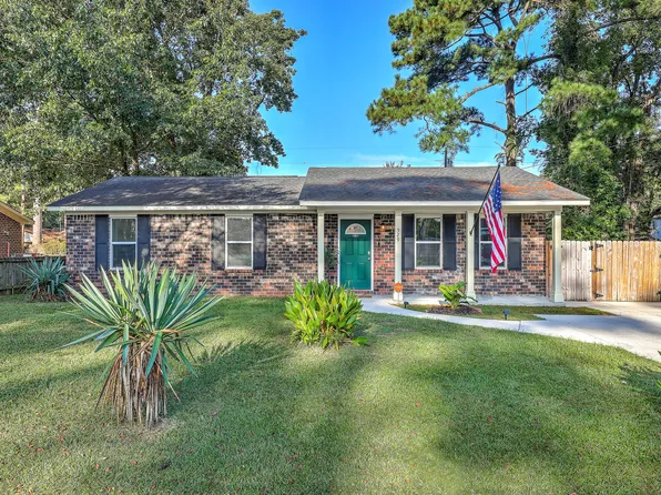 529 Amy Dr, Goose Creek, SC 29445