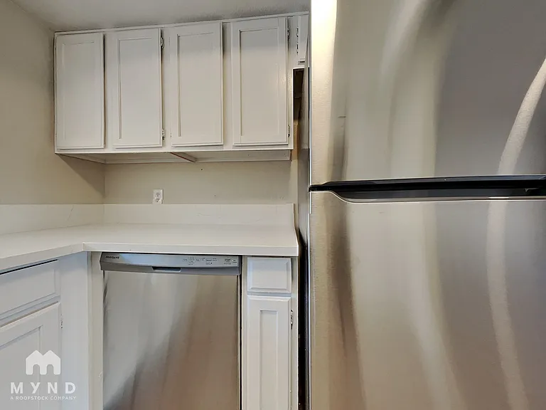 4816 W Sierra Vista Dr — Photo 8