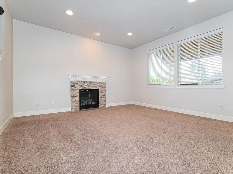 9701 S 245th Pl — Photo 2