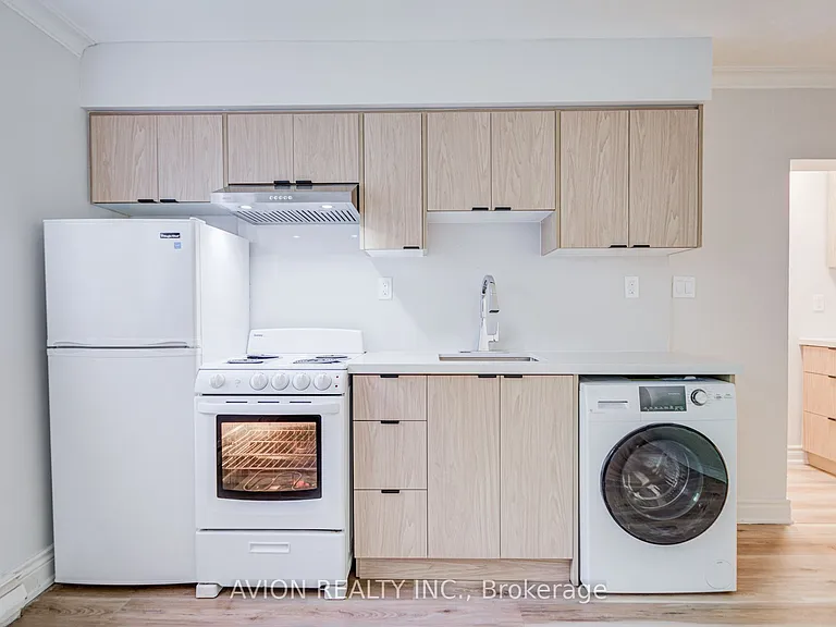 882 Broadview Ave #2 — Photo 12