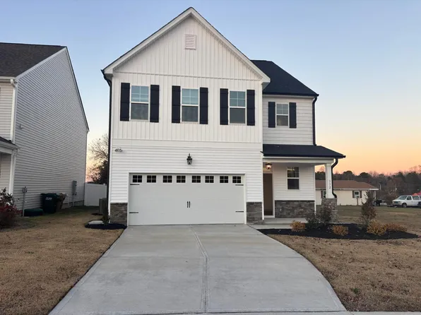 332 Everette Ave, Clayton, NC 27520
