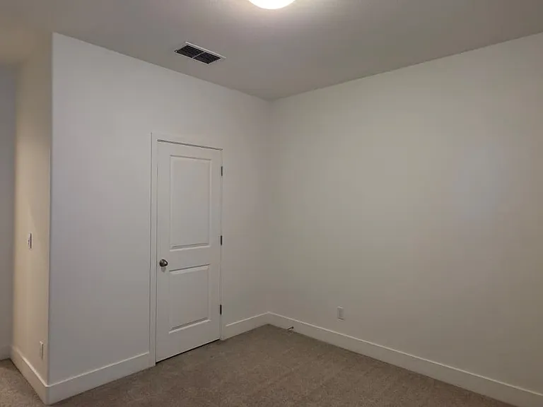 816 Loon St — Photo 24