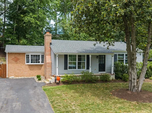 108 Maple Dr, Annapolis, MD 21403