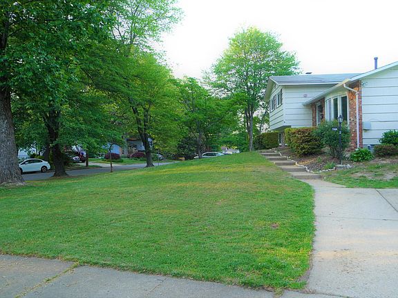 4th image of 7566 Kingman Dr