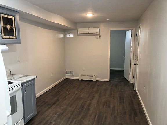 2nd image of 704 Koenigstein Ave APT B1