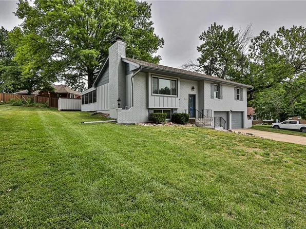 18608 E 29th Ter S, Independence, MO 64057