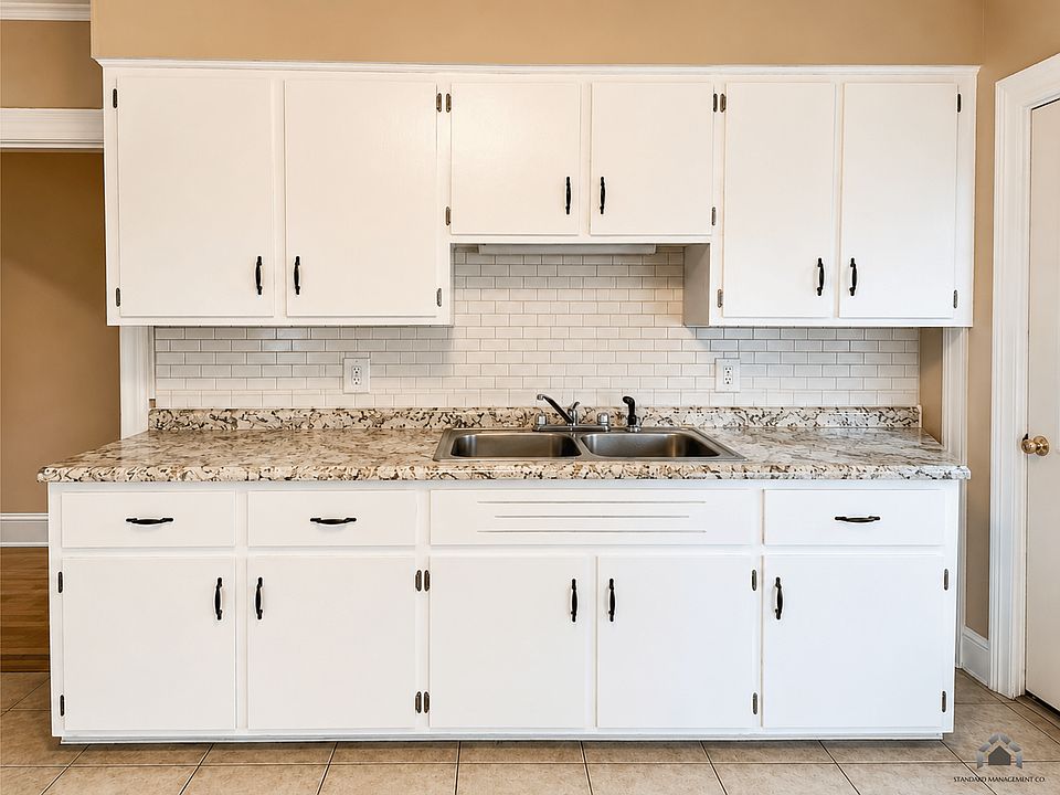 1st image of 7 Hazelwood Ave #1