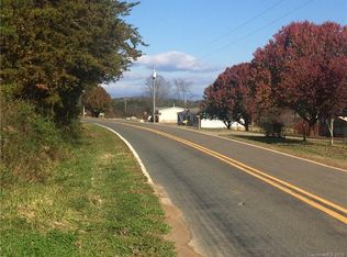 20 Walker Rd, Nebo, NC 28761