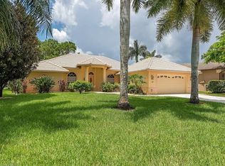 139 Palmetto Dunes Cir, Naples, FL 34113