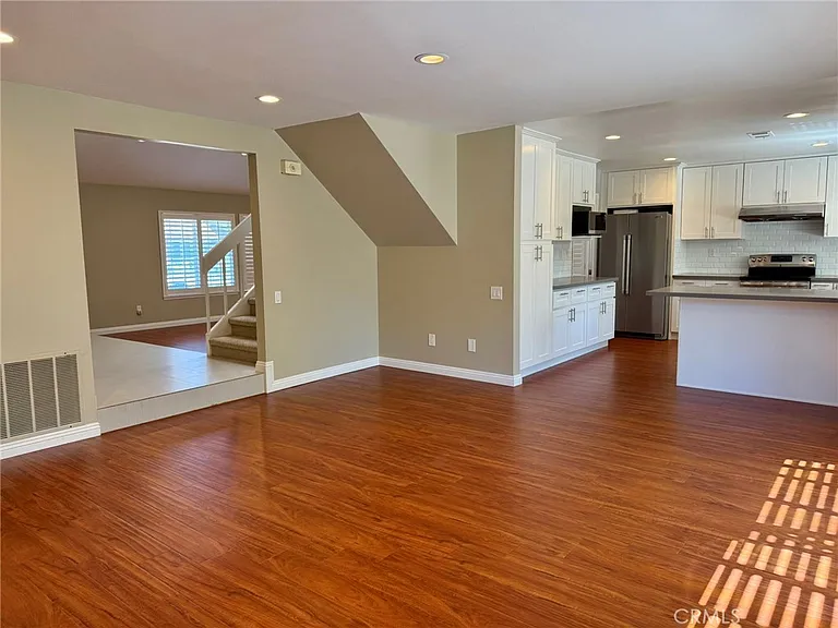 17313 Vickie Ave — Photo 9